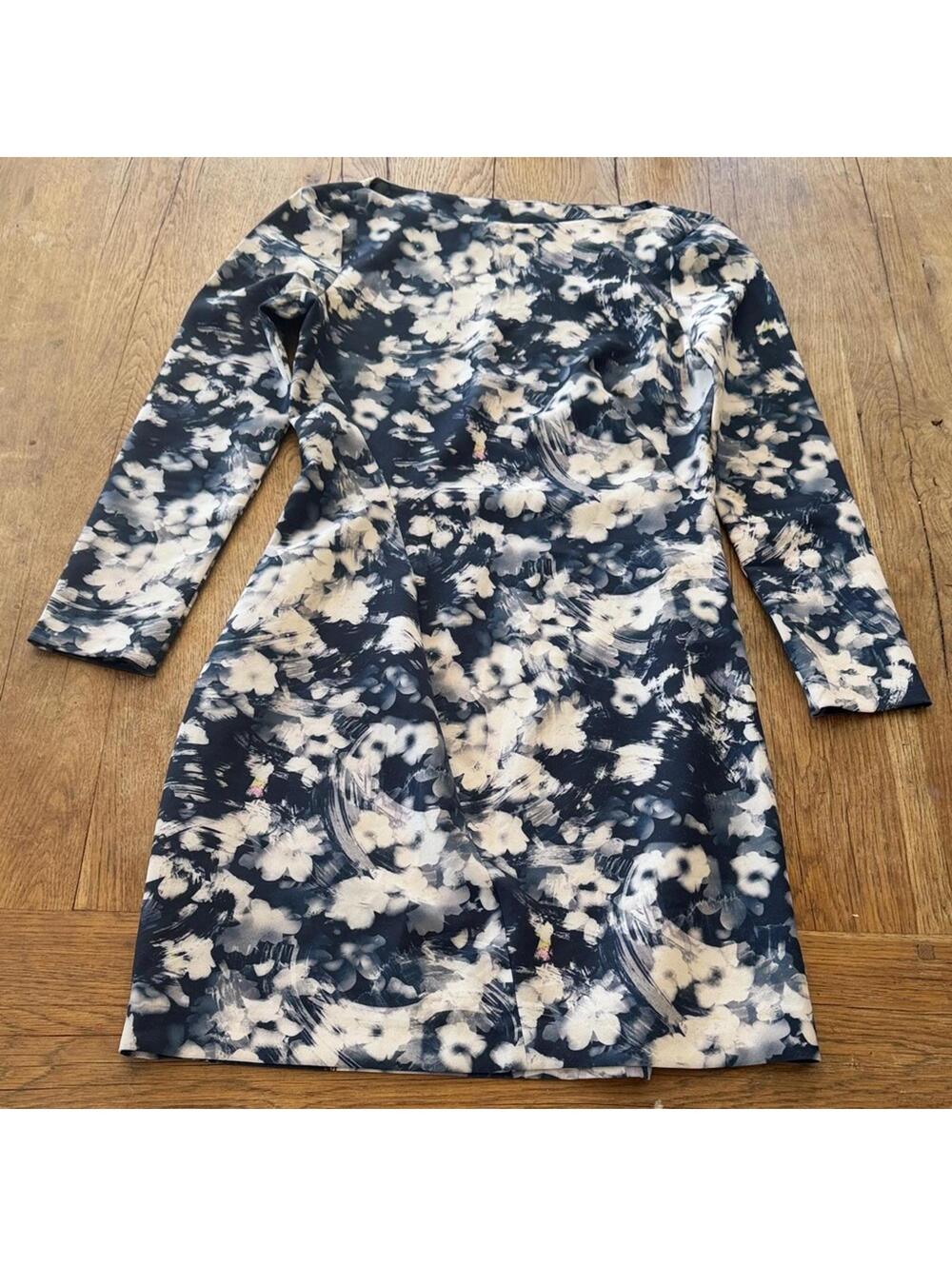 Zara Blue and White Floral Long Sleeve Dress Size XS